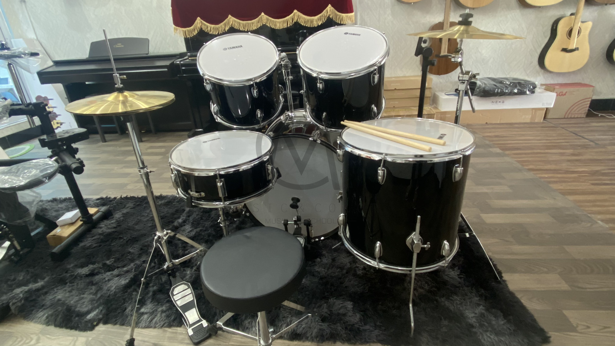 Is it troublesome to study drums and the way lengthy it takes to play drums? –