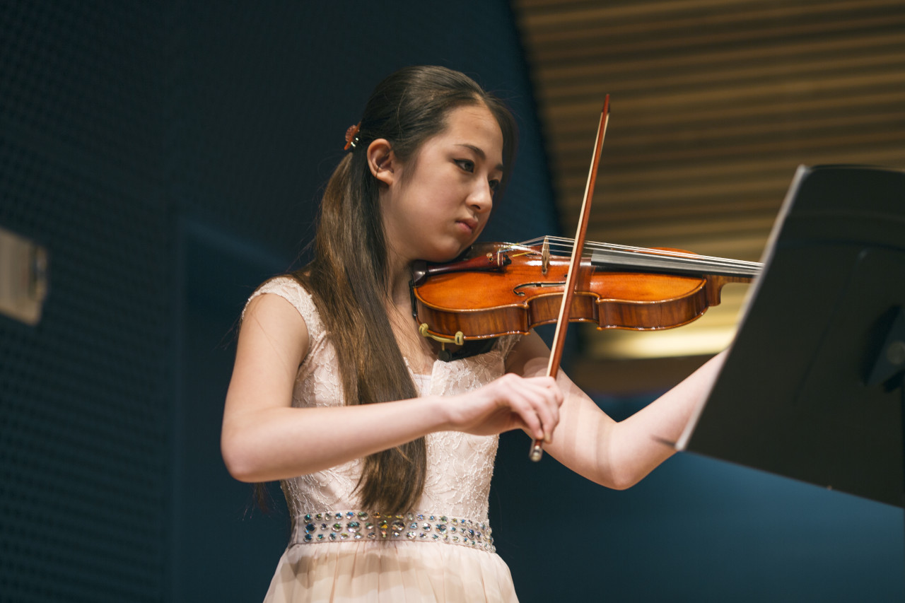 Information to transform piano nodules into violin notes